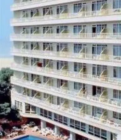 Whala!fun 4* Ελ Αρενάλ